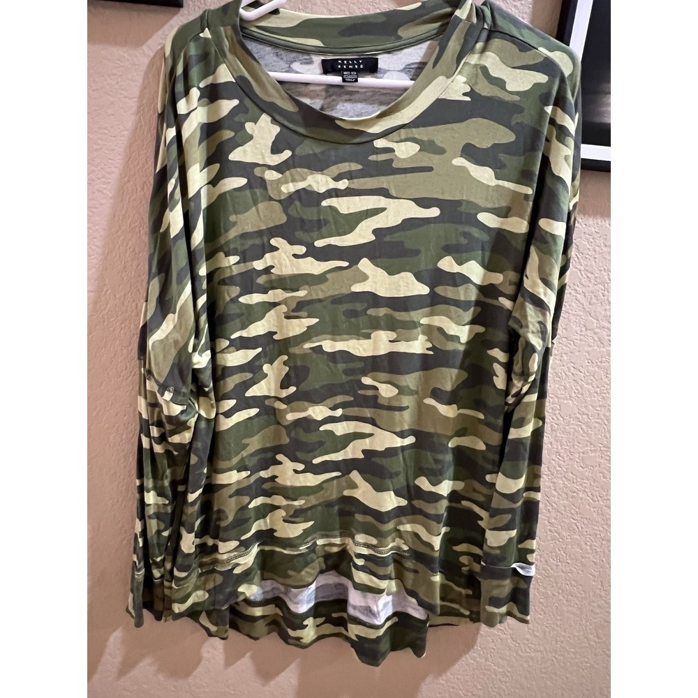Kelley‎ Renee Long Sleeve Tee Camo Green Raw Edge Seams size M